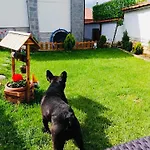 Grahlyov Hébergement de vacances *